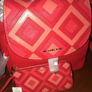 Michael kors bag /wristlet/ wallets